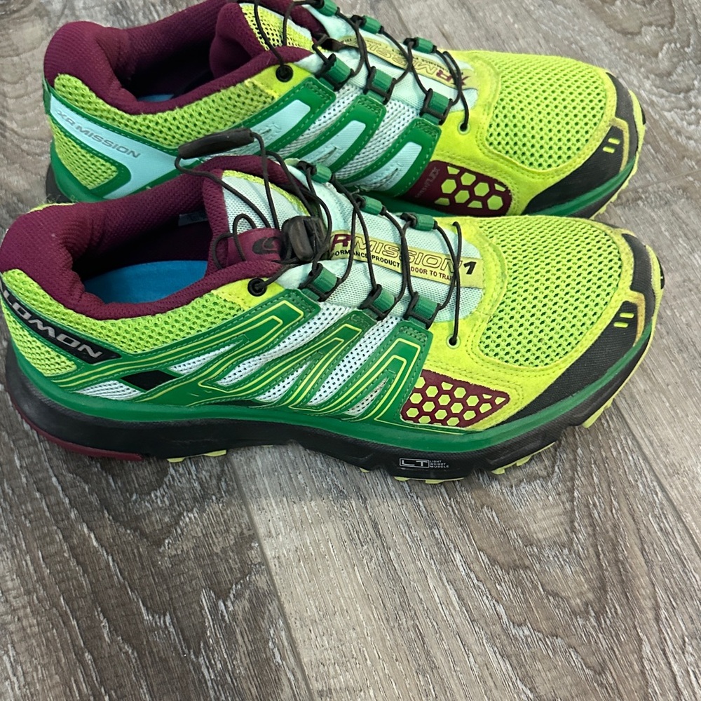 Salomon Women's Lime Green and Maroon Athletic Shoes